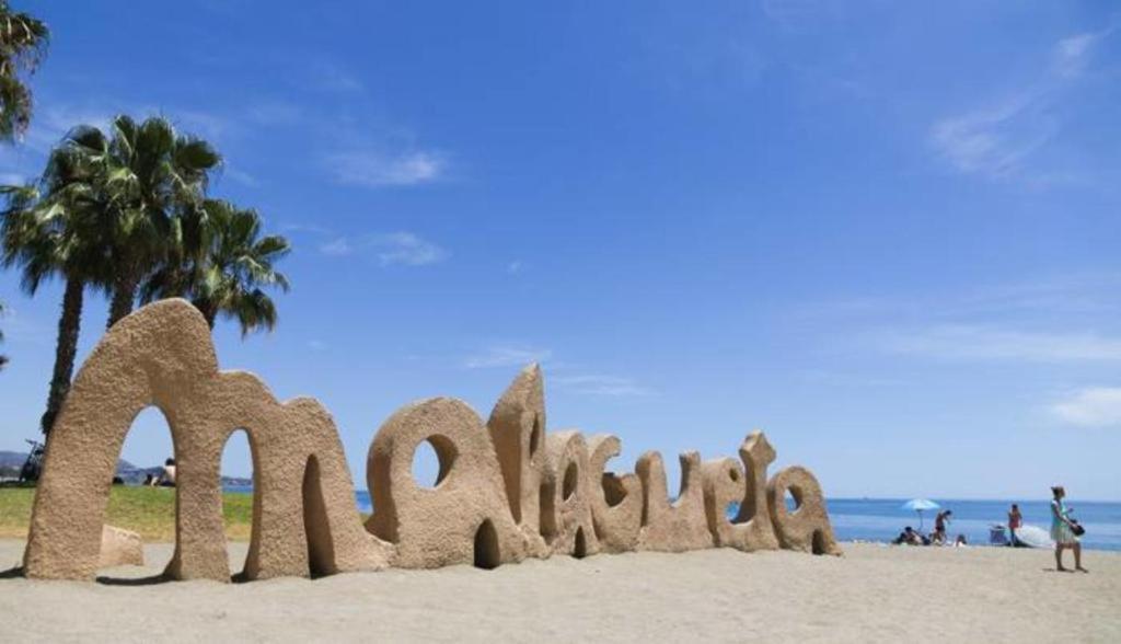 Quiet Apartment In The Heart Of Malaga Pool & Free Parking Ngoại thất bức ảnh